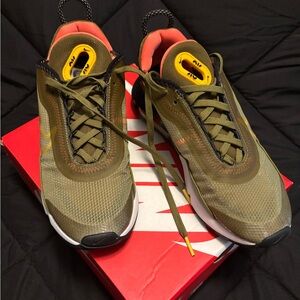 Nike Air Max 2090 'Olive Flak Sneakers